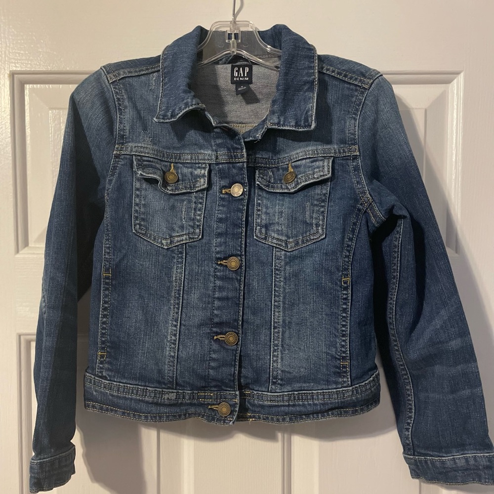 GAP Denim Jacket - like new!